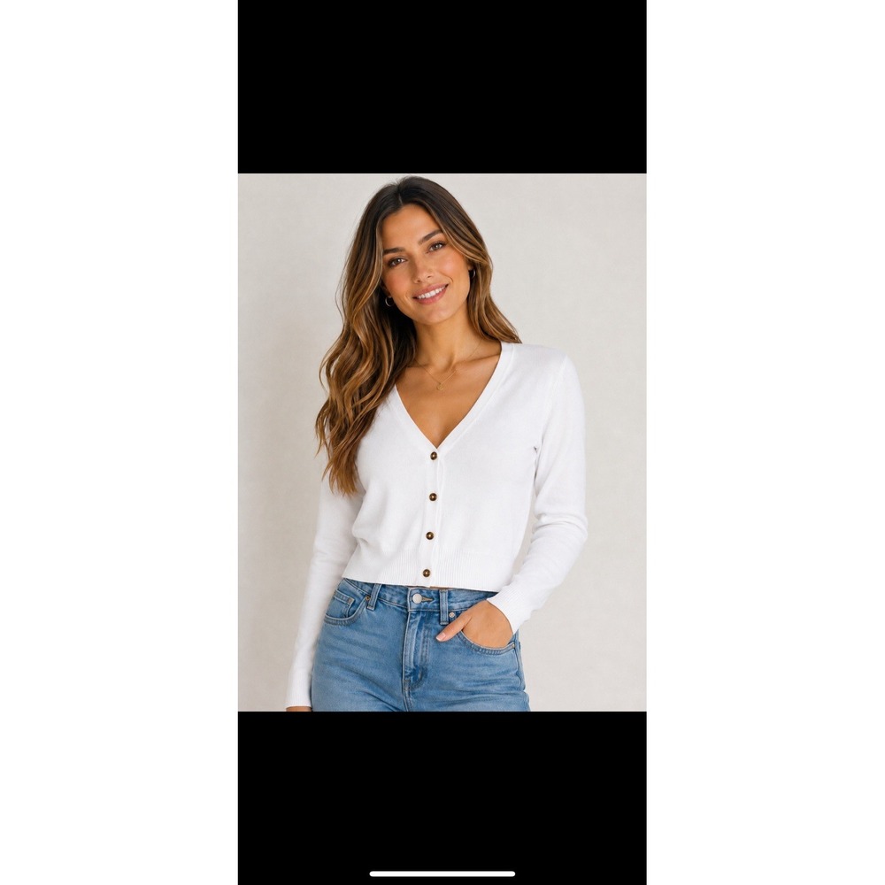 Tulip B Cropped Button Front Cardigan Women's Large. Cream V-Neck Preppy